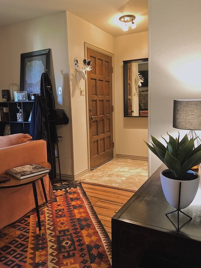 property at 7640 W Greenway Blvd