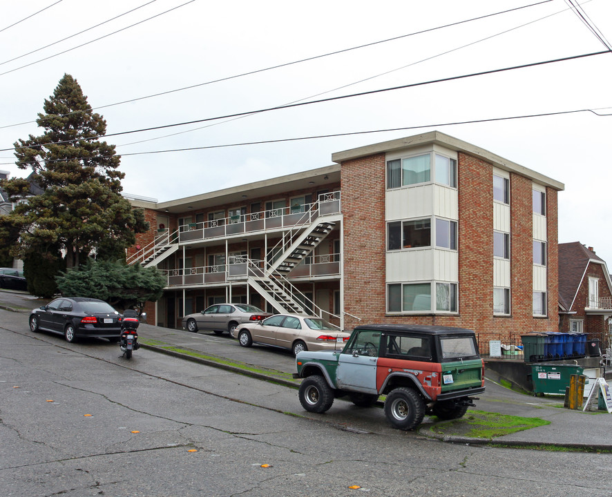 Prospect Manor in Seattle, WA - Building Photo