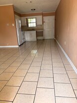 1510 La Annie Dr in Baton Rouge, LA - Building Photo