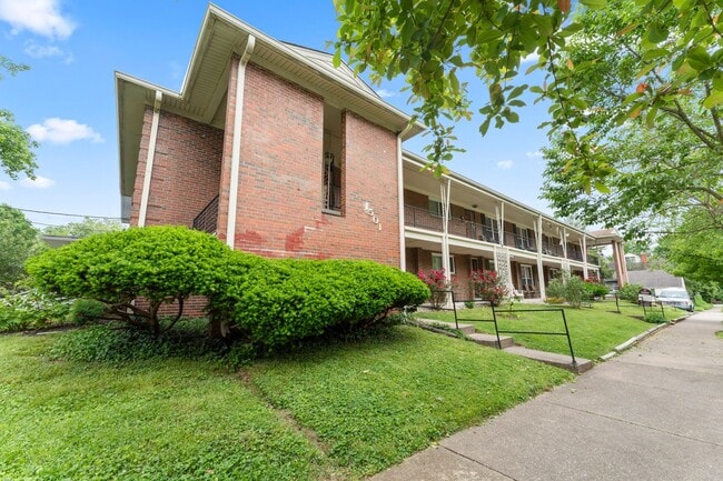 property at 1501 Cowling Ave