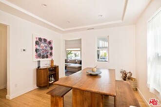 1615 S Crescent Heights Blvd in Los Angeles, CA - Building Photo - Building Photo