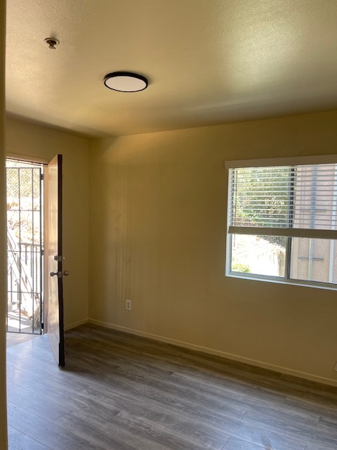 5243 Huntington Dr in Los Angeles, CA - Building Photo - Building Photo