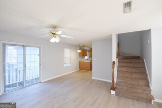 147 S Fairfield Dr in Peachtree City, GA - Building Photo - Building Photo