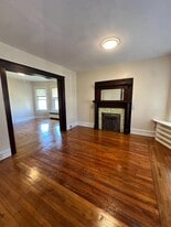 612 7th St in Watervliet, NY - Building Photo