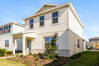 5801 Sagebrush Aly in Clermont, FL - Foto de edificio - Building Photo