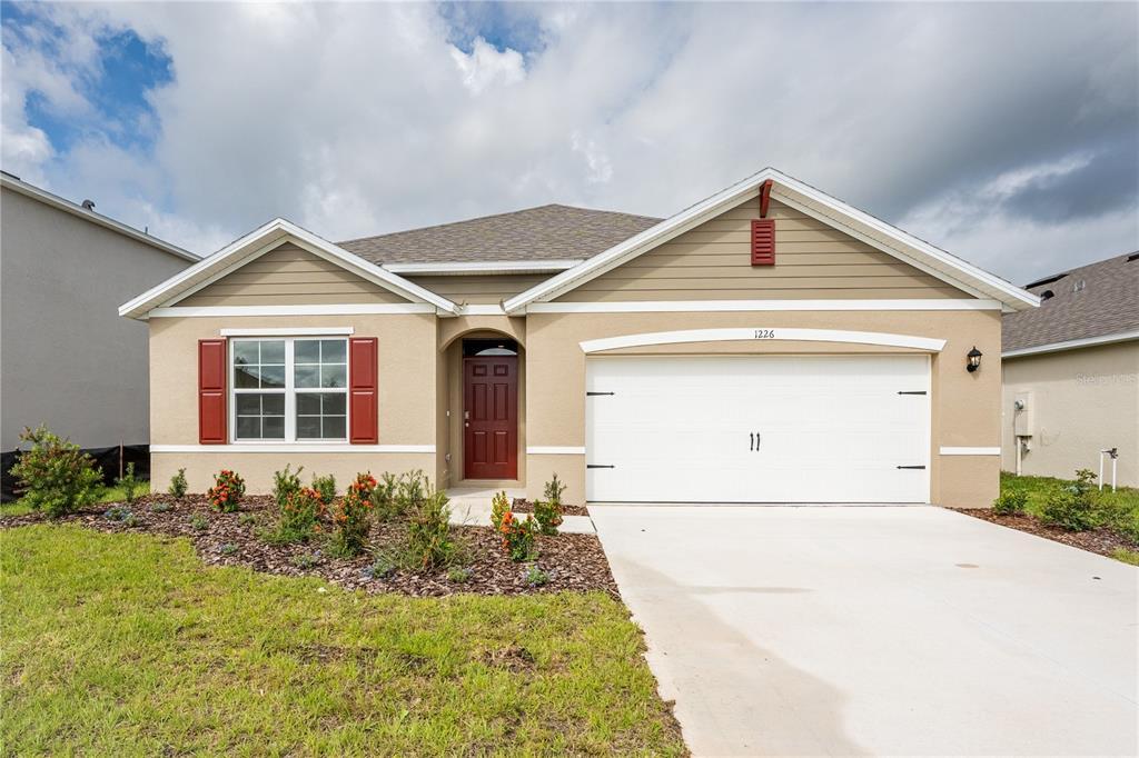 1226 Red Hl Rd in Davenport, FL - Building Photo