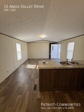 16 Amos Valley Dr in Springfield, IL - Building Photo - Building Photo