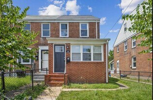 116 Sollers Point Rd in Dundalk, MD - Building Photo