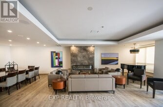 10 Delisle Ave in Toronto, ON - Building Photo - Building Photo