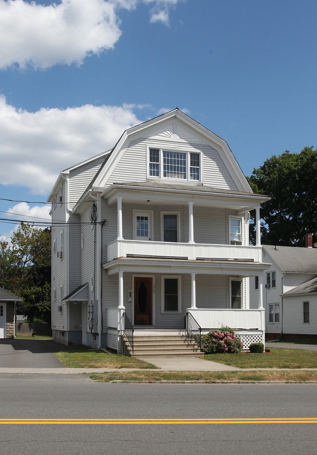 267 Federal St in Greenfield, MA - Building Photo - Building Photo