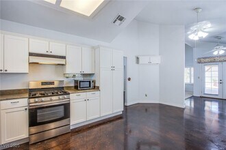6516 Faith Peak Dr in Las Vegas, NV - Building Photo - Building Photo