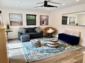 1251 S Federal Hwy in Boca Raton, FL - Building Photo