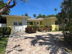 7511 Miami View Dr in North Bay Village, FL - Building Photo