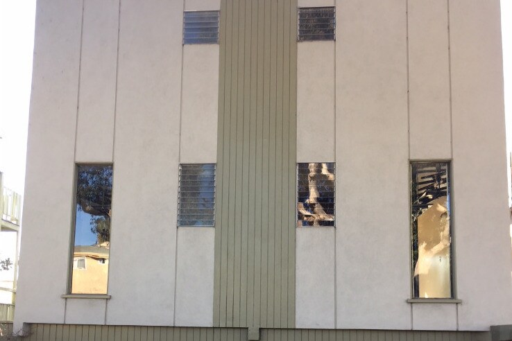 405 N Broadway in Redondo Beach, CA - Building Photo