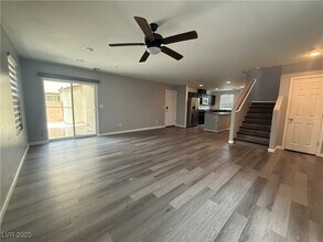 679 Swift Eagle Ave in Henderson, NV - Building Photo - Building Photo