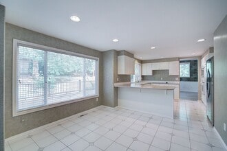 1432 254th Pl SE in Sammamish, WA - Building Photo - Building Photo