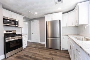 149 Stanton Ave in East Providence, RI - Building Photo