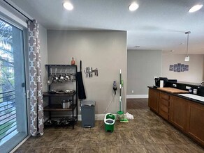 9050 W Tropicana Ave in Las Vegas, NV - Building Photo - Building Photo