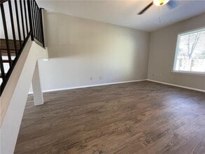 5061 Fort Clark Dr in Austin, TX - Building Photo - Building Photo