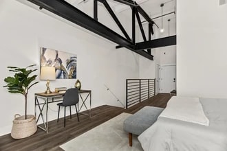 1453 Maple Ave, Unit Unit 208 in Evanston, IL - Building Photo - Building Photo