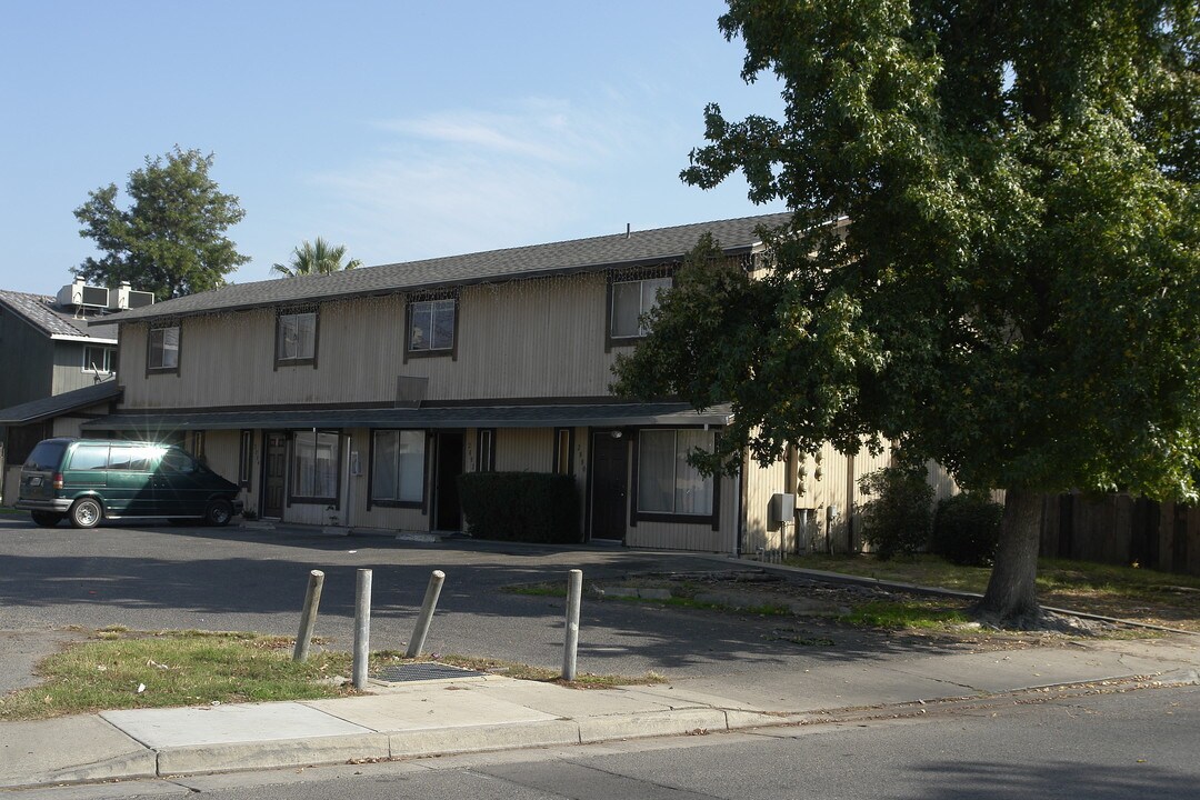 2880-2886 Determine Dr in Atwater, CA - Foto de edificio
