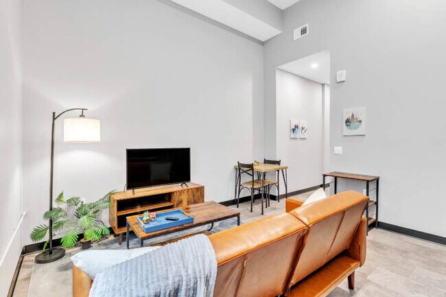 property at 800 Penn Ave
