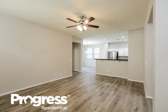 4043 W Pedro Ln in Phoenix, AZ - Foto de edificio - Building Photo