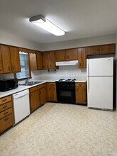 1601 S National Ave in Springfield, MO - Building Photo - Building Photo