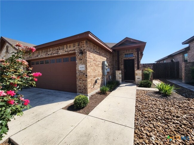 property at 1135 Creekside Orchard