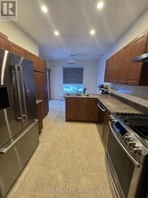 62 N Harrow Dr in Ottawa, ON - Building Photo - Building Photo