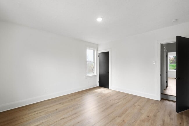 1119 McNeilly Ave in Pittsburgh, PA - Building Photo - Building Photo