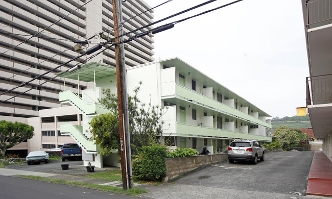 1644 Liholiho St in Honolulu, HI - Foto de edificio - Building Photo