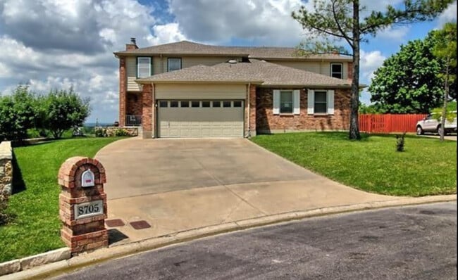 8705 Township Ct