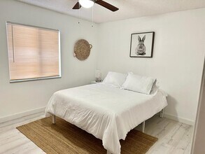 2725 Tally Ho Ave in Orlando, FL - Building Photo - Building Photo