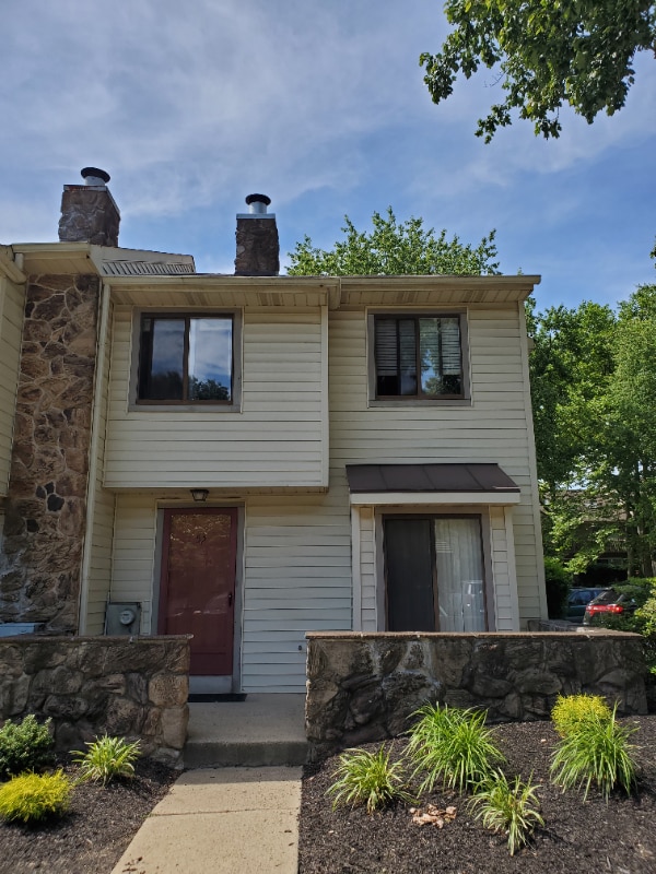 property at 53 Flintlock Ln