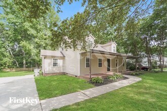 7301 Leesburg Rd, Unit 8-803 in Charlotte, NC - Building Photo - Building Photo