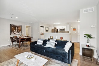 Arrive Stamford in Stamford, CT - Foto de edificio - Building Photo