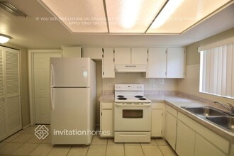 2501 E Timberlane Dr in Plant City, FL - Building Photo - Building Photo