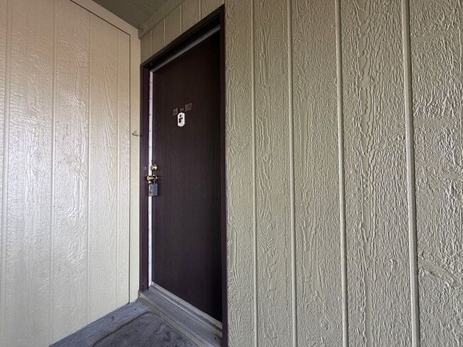 4608 Neil Rd in Reno, NV - Building Photo - Building Photo