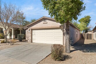 1750 E Desert Rose Trail in San Tan Valley, AZ - Building Photo - Building Photo