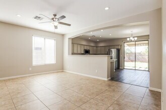 40994 N Vine Ave in San Tan Valley, AZ - Building Photo - Building Photo