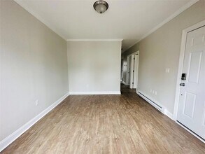 151 Cannon St, Unit 3 in Poughkeepsie, NY - Building Photo - Building Photo