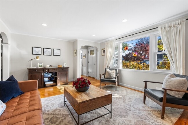 142 Franklin St in Milton, MA - Building Photo - Building Photo