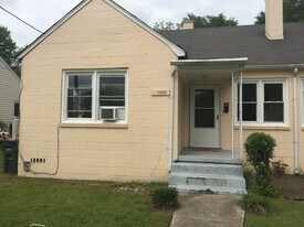 1400 Summit Ave in Fayetteville, NC - Building Photo