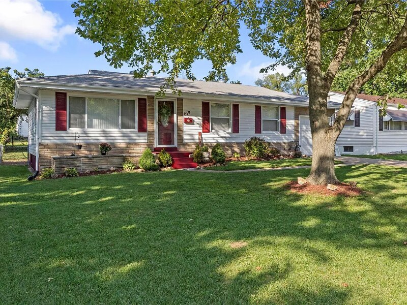 619 Haddock Dr in St. Louis, MO - Building Photo