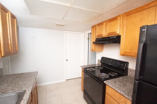 600 Wildwood Way in Clearwater, FL - Building Photo