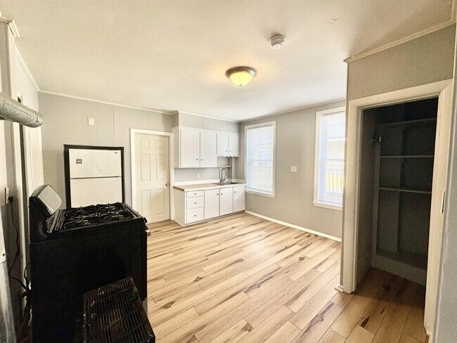 181 Lincoln St in Lewiston, ME - Building Photo - Building Photo