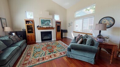 577 Spruce Cir in Louisville, CO - Building Photo - Building Photo