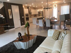 6675 NW 102nd Path in Doral, FL - Building Photo