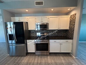7180 W Maple Ridge Dr in Tucson, AZ - Building Photo - Building Photo